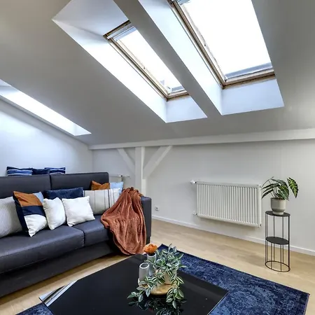 Spacious Old Town Loft For 6 Bratislava Exterior photo