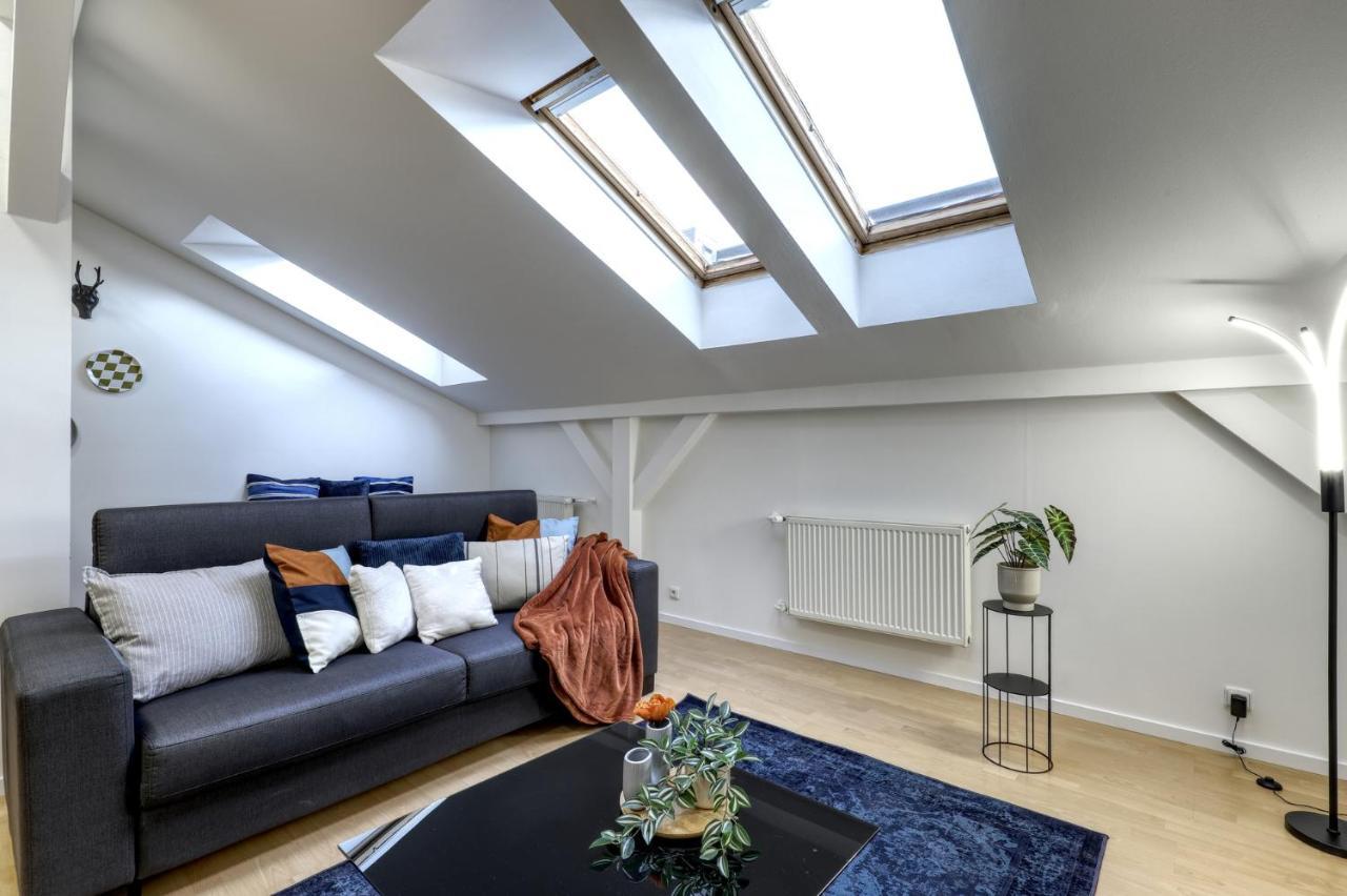 Apartment Spacious Old Town Loft For 6 Bratislava